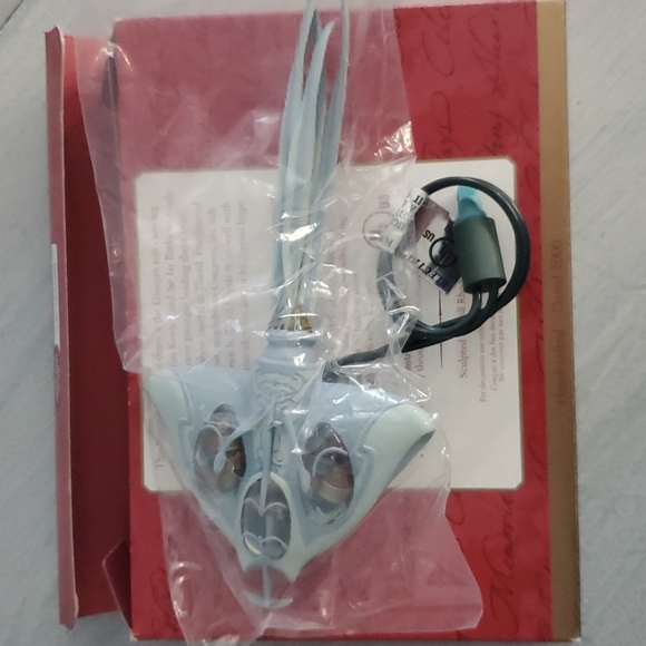 Hallmark keepsake ornament - Picture 3 of 5